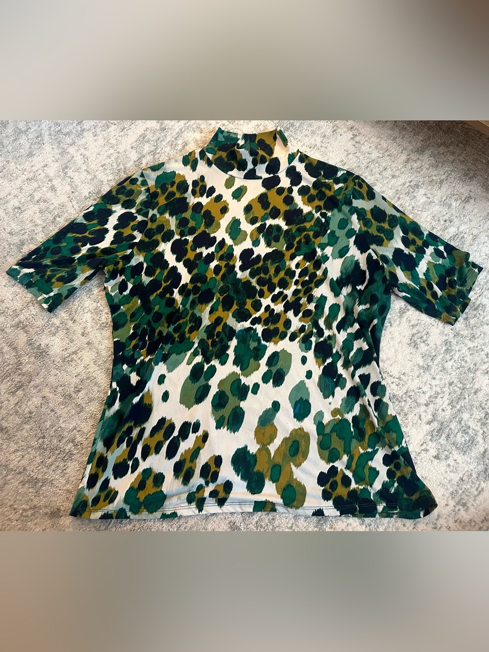 New York & Company Green & Olive Leopard Mock Neck Tee